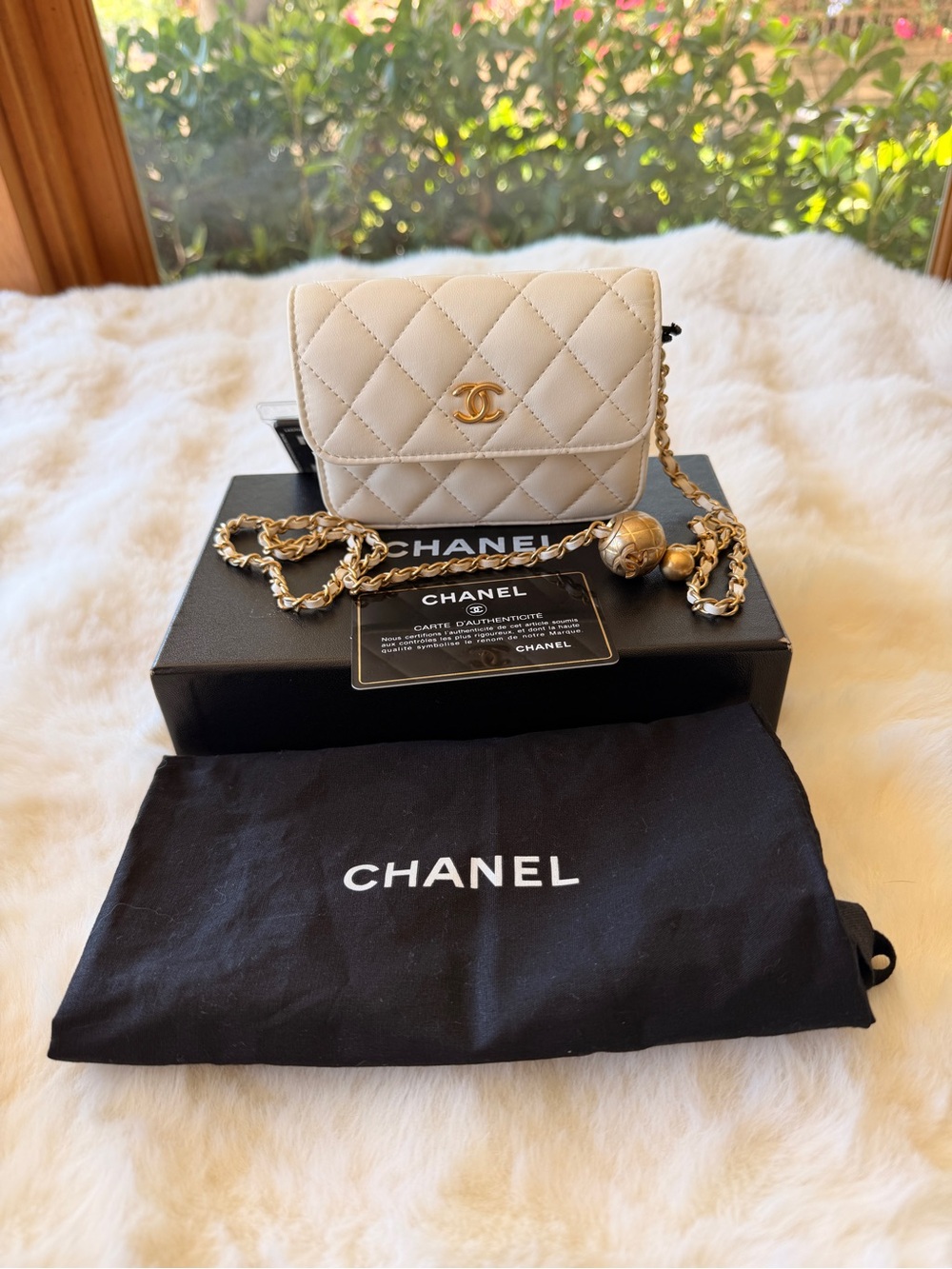 CHANEL White Quilted CC Ball Clutch on Chain Mini Belt Bag - Picture 2 of 16